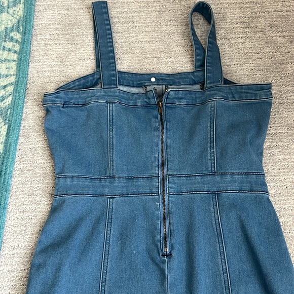 Denim dress - Picture 4 of 4